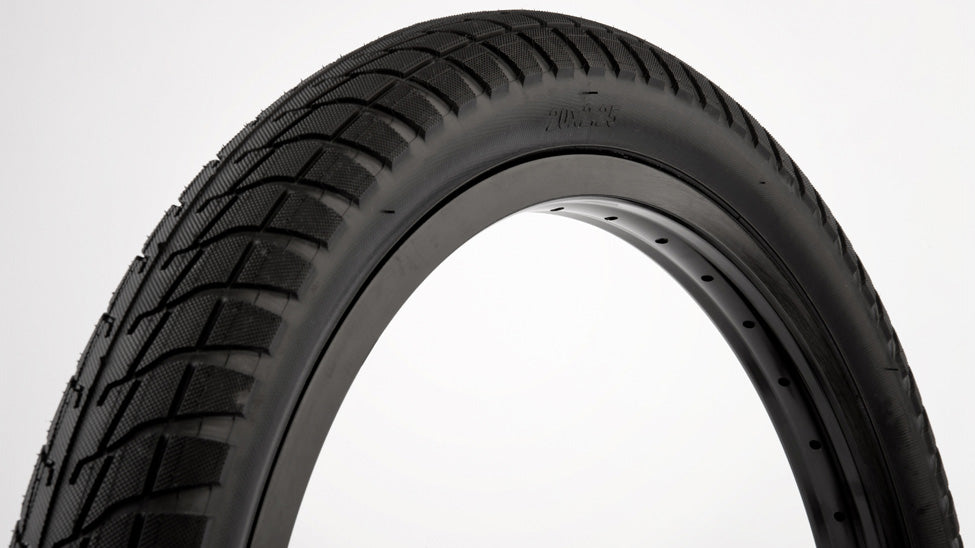 Wide best sale bmx tires